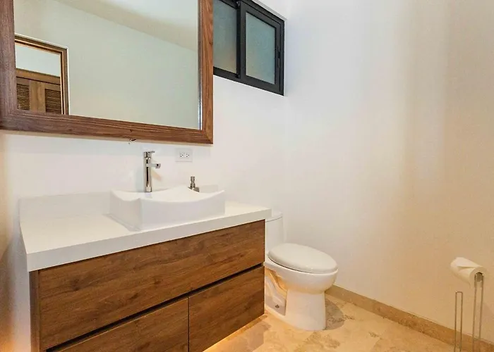 Beautiful With A View Of The Arch Apartment *