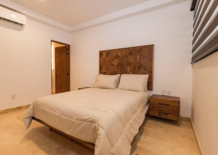 Beautiful With A View Of The Arch Apartment *