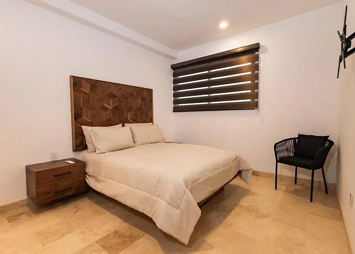 Beautiful With A View Of The Arch Apartment *
